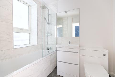 Flat 24, Taplow Adelaide Road, London, NW3 3NY