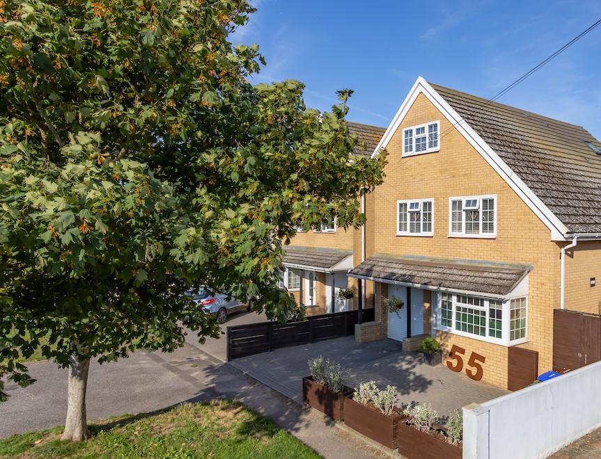 Bannings Vale, Saltdean, East Sussex... 5 bed detached house £750,000