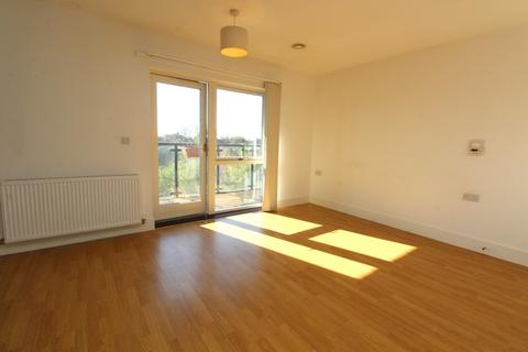 1 bedroom apartment to rent, Firwood Lane, RM3