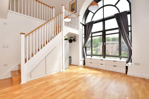 1 bedroom apartment for sale, Whyteleafe Hill, Whyteleafe, Surrey