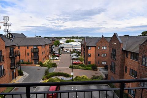 2 bedroom apartment to rent, Carter Court, Hook RG27