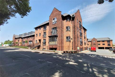 2 bedroom apartment to rent, Carter Court, Hook RG27