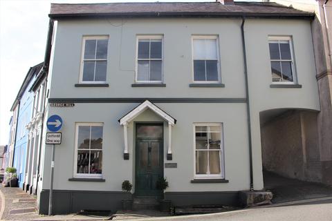 4 bedroom terraced house for sale - George Hill, Llandeilo, Carmarthenshire.