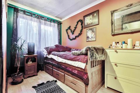 11 Spring Terrace, Reading, RG2 0BD