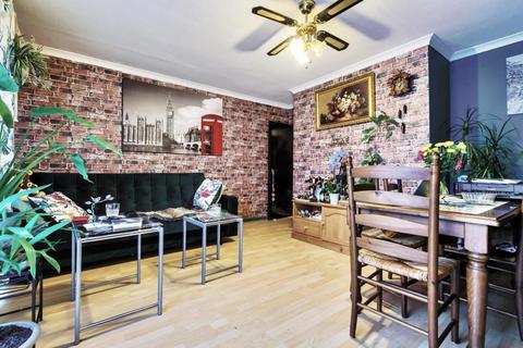 11 Spring Terrace, Reading, RG2 0BD