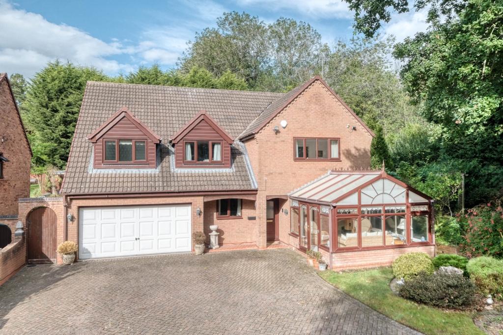 Guiting Close, heath, Redditch B97... 5 bed detached house £600,000