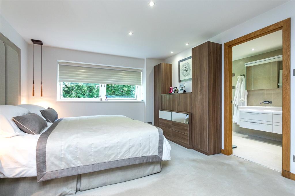 Principal &amp; En Suite