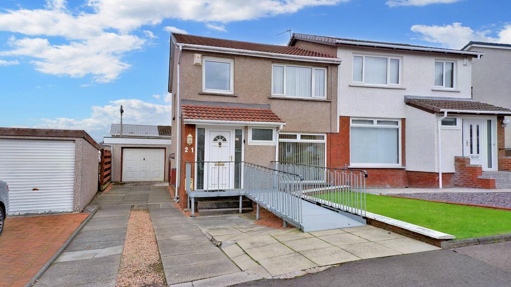 Brownside Avenue, Barrhead G78 3 bed semi-detached villa - £180,000