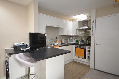 1 bedroom flat to rent, 374 Lymington Road, Highcliffe, Christchurch, Dorset, BH23