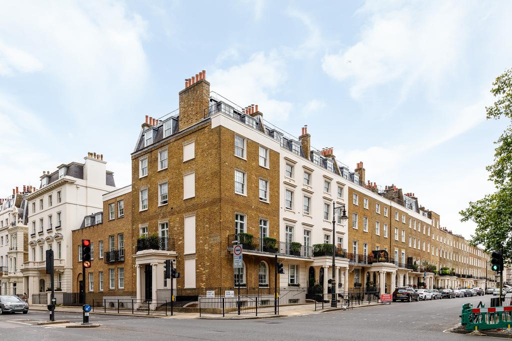 Eaton Square 1 L (14 Of 14) T202209070953.jpg