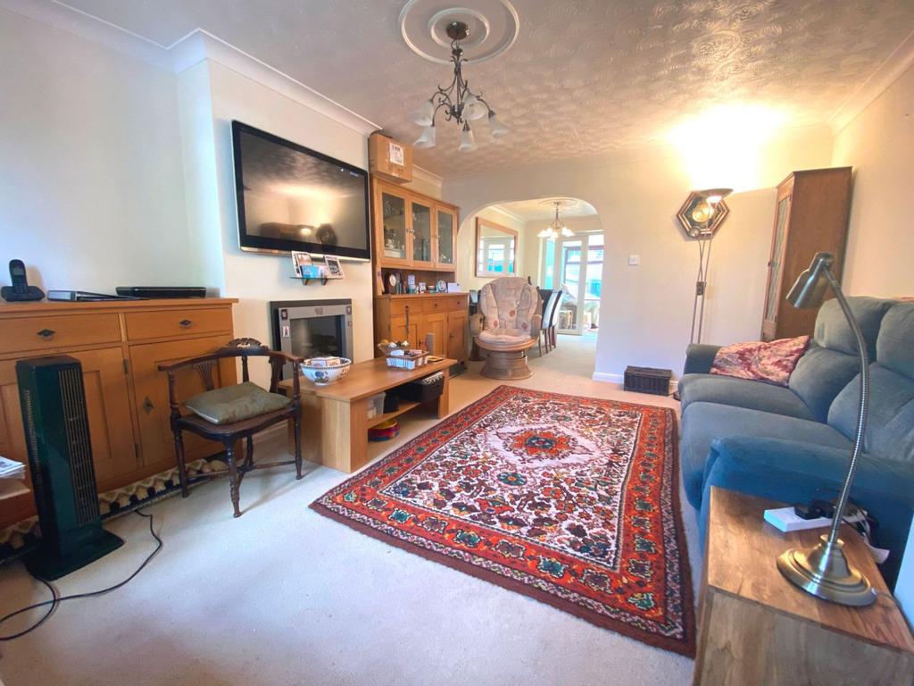 Lounge/dining room