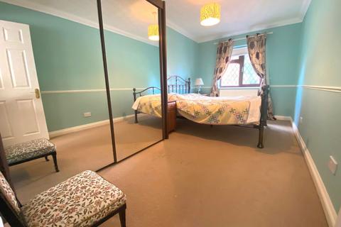 20 Baldwin Close, Northampton, NN3 6AY
