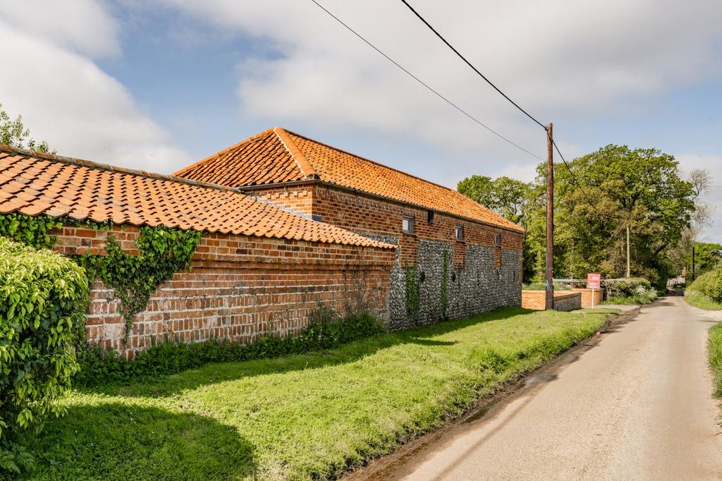 Outbuilding