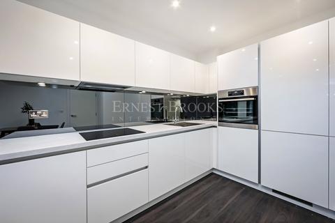 2 bedroom apartment for sale, Kempton House, 122 High Street, Staines-Upon-Thames, TW18