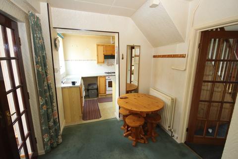 4 bedroom semi-detached house for sale - Horsley Avenue, Shiremoor, Newcastle Upon Tyne, NE27 0UG