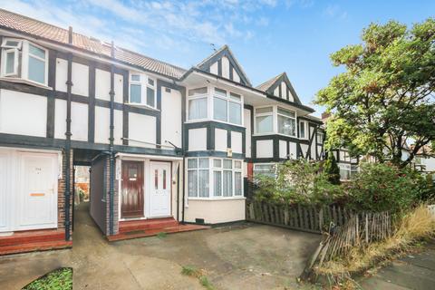 74 Heather Park Drive, Wembley, HA0 1TA