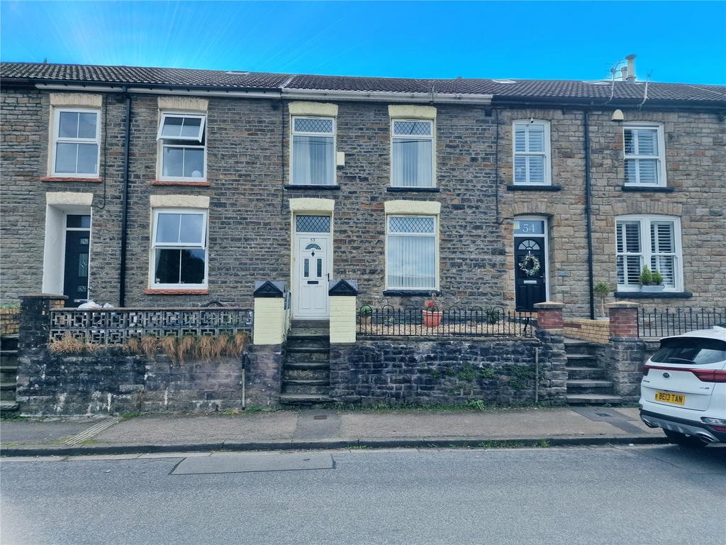Glynfach Road, Porth, Rhondda Cynon Taf, CF39 3 bed terraced house for