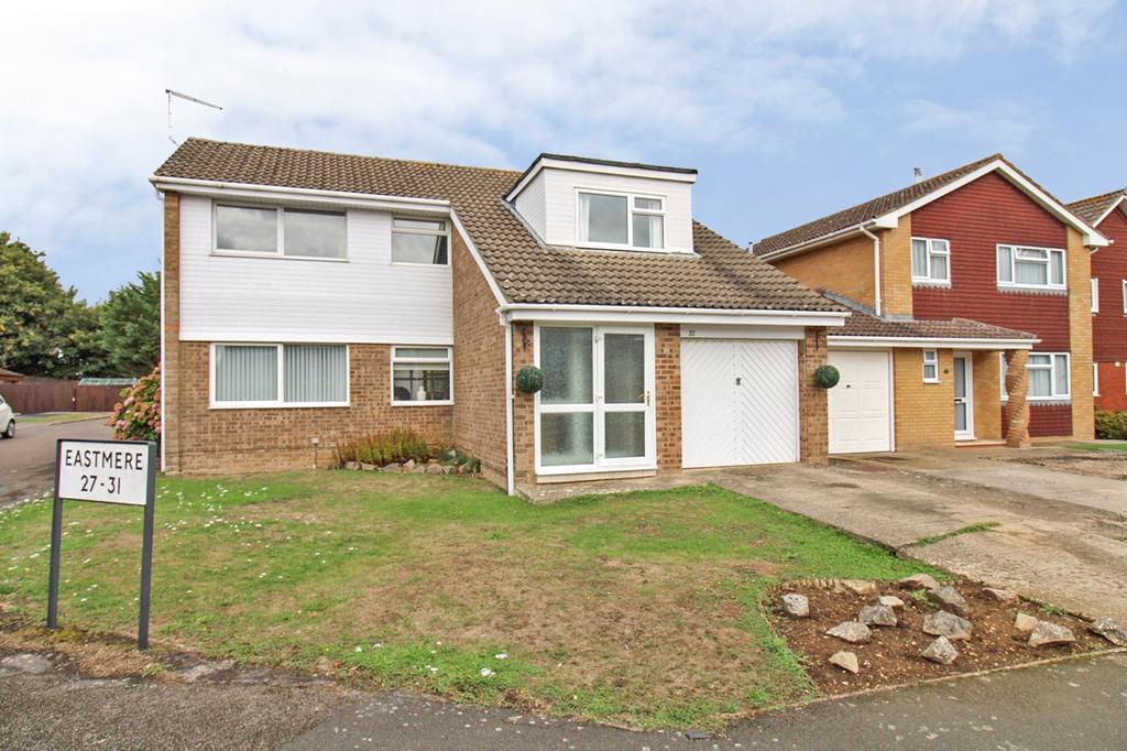 Eastmere, Liden, Swindon, Wiltshire, SN3 4 bed detached house £410,000