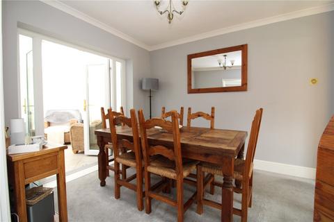 32 Eastmere, Swindon, SN3 6JY