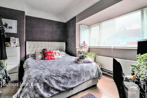 3 bedroom terraced house for sale - Charlesworth Street, Crewe