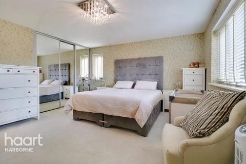 11 Chances Street, Birmingham, B16 0QB