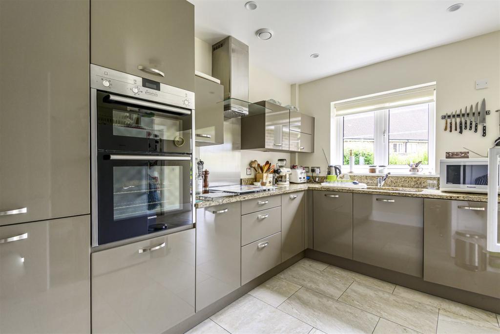 Kitchen/Breakfast ro