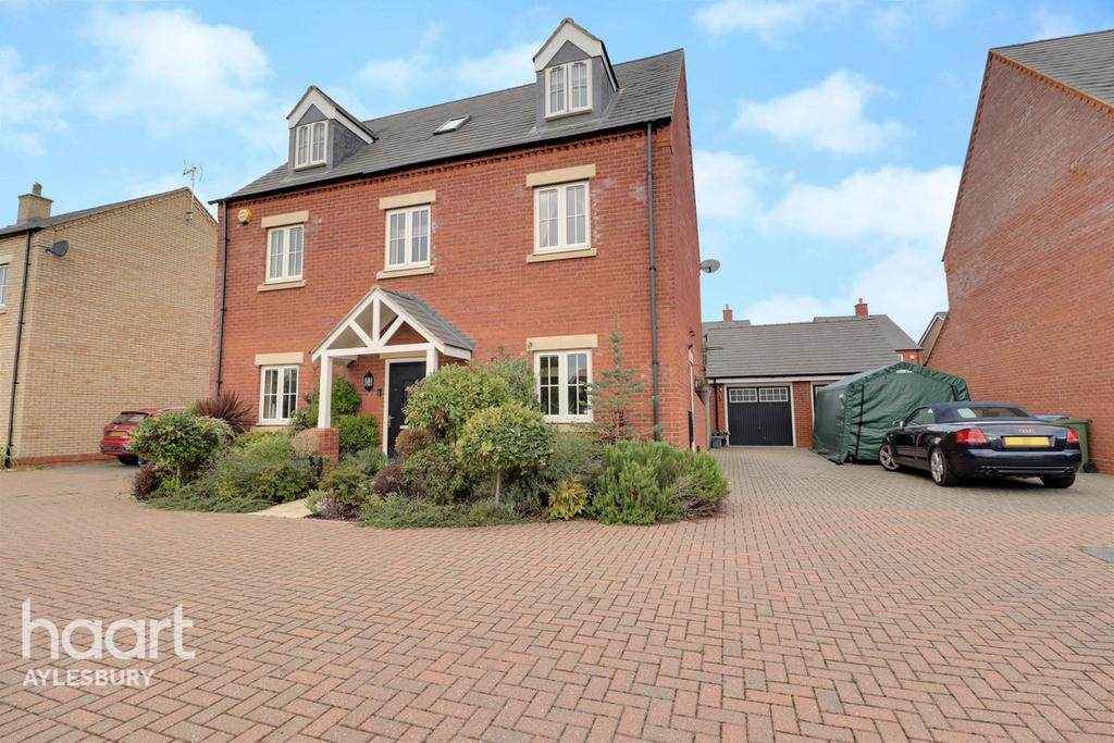 Siddington Drive, Aylesbury 5 bed detached house £675,000