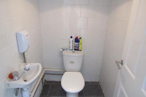 16 Hodgsons Road, Godrergraig, Swansea, SA9 2DJ