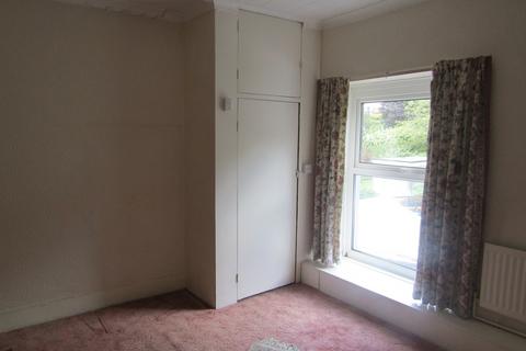 16 Hodgsons Road, Godrergraig, Swansea, SA9 2DJ