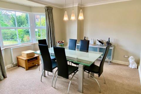 Brier Bank Oak Road, Cowthorpe, Wetherby, LS22 5EY