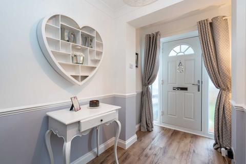 121 Cherry Orchard, Hemel Hempstead, HP1 3NN