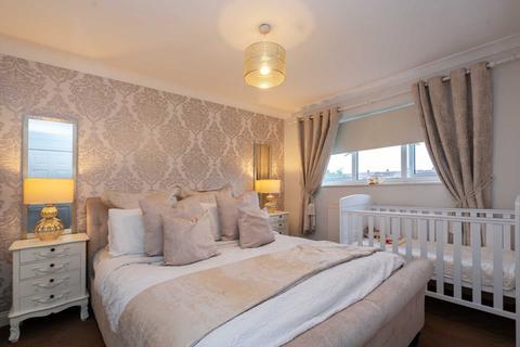 121 Cherry Orchard, Hemel Hempstead, HP1 3NN