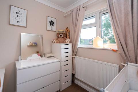 121 Cherry Orchard, Hemel Hempstead, HP1 3NN