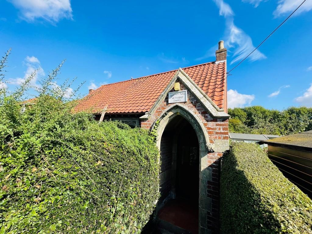 Pennygate, Barton Turf Property £100,000