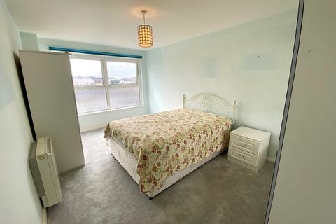 2 bedroom flat to rent - Everell Court , Clarendon Road