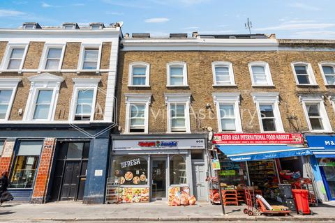 Terraced house for sale - Queens Crescent, Kentish Town, London, NW5