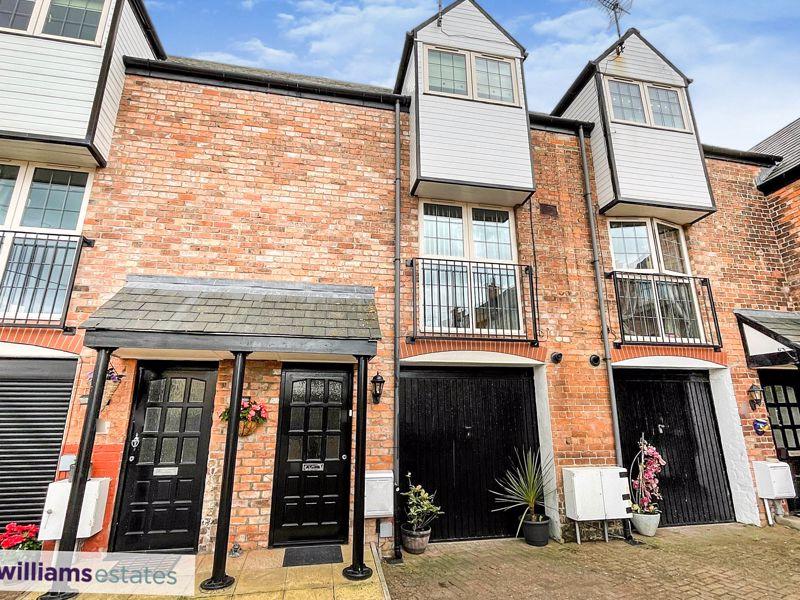 Bastion Road, Prestatyn 2 bed terraced house for sale £142,500