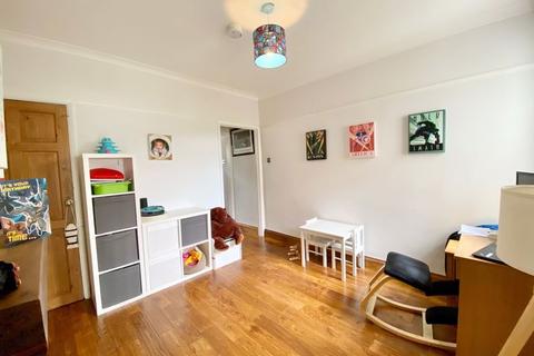 23 Leyton Cross Road, Dartford, DA2 7AW