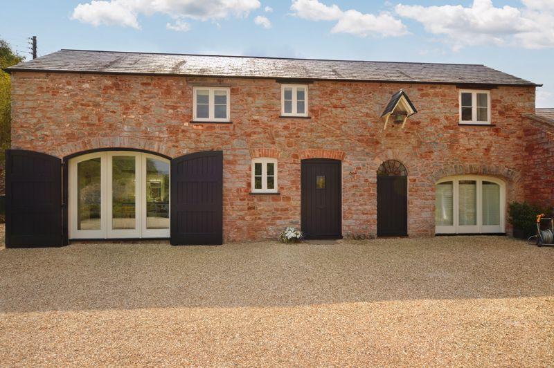 Rectory Lane, Compton Martin 3 bed semidetached house £2,000 pcm (£