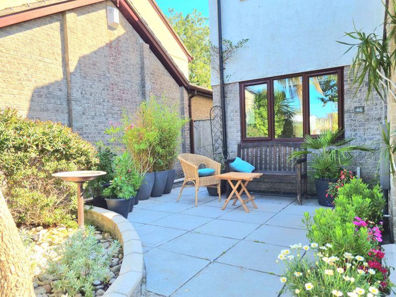 Pondfield Road, Saltash 5 bed detached house £400,000