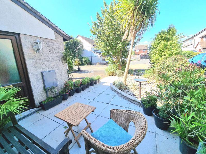 Pondfield Road, Saltash 5 bed detached house £400,000