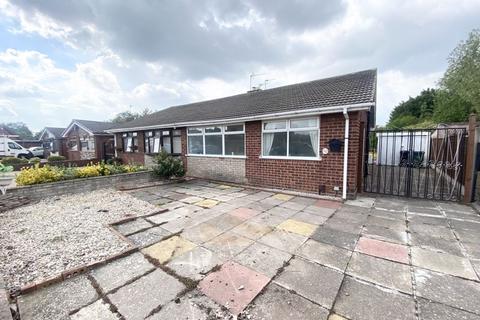 3 bedroom bungalow for sale - Newman Road, Tipton