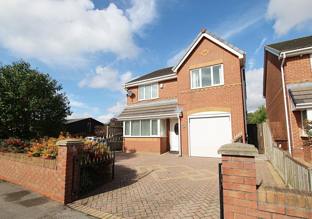 Bolton Road, AshtoninMakerfield, Wigan, WN4 4 bed detached house for