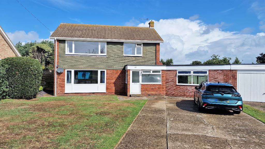 Paddock Drive, Bembridge, Isle of Wight, PO35 5TL 5 bed detached house