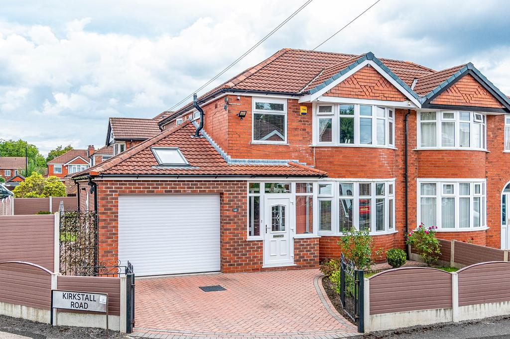 Kirkstall Road, Davyhulme, Manchester, M41 3 bed semidetached house for sale £450,000