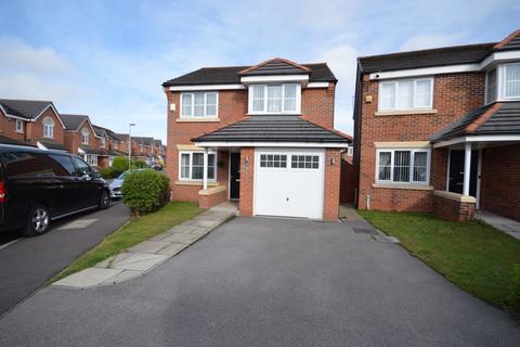 3 bedroom detached house to rent, Chadwick Lane, Widnes