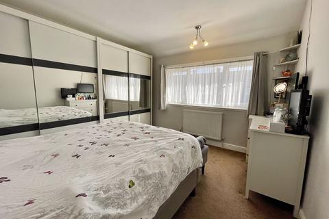 10 Cander Way, South Ockendon, RM15 5PT