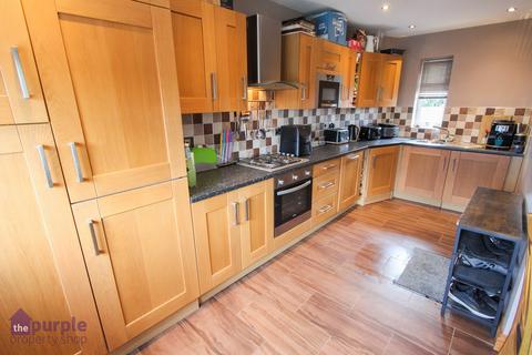 216 Deepdale Road, Bolton, BL2 5HY