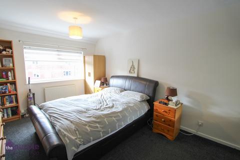 216 Deepdale Road, Bolton, BL2 5HY