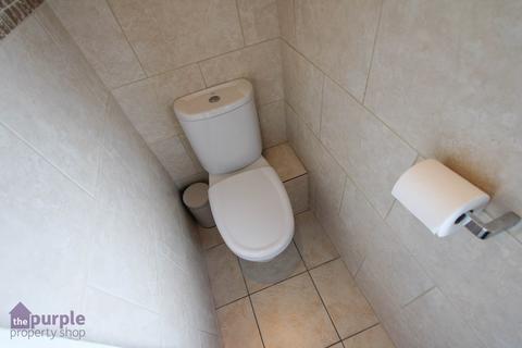 216 Deepdale Road, Bolton, BL2 5HY